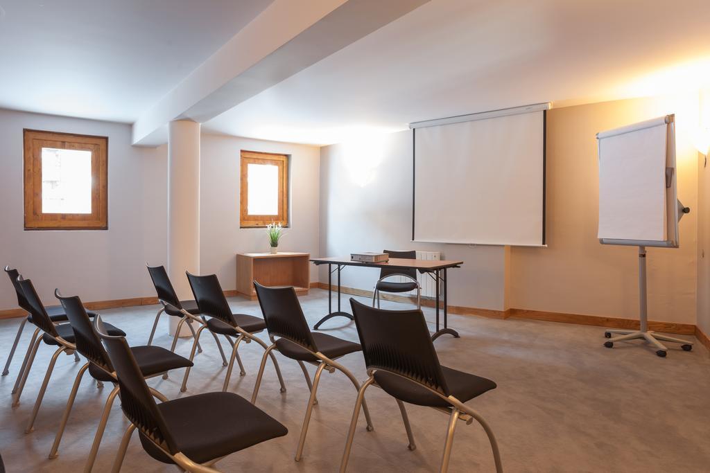 Royal Ours Blanc Boutique Hotel & Spa Alpe d'Huez Exterior photo