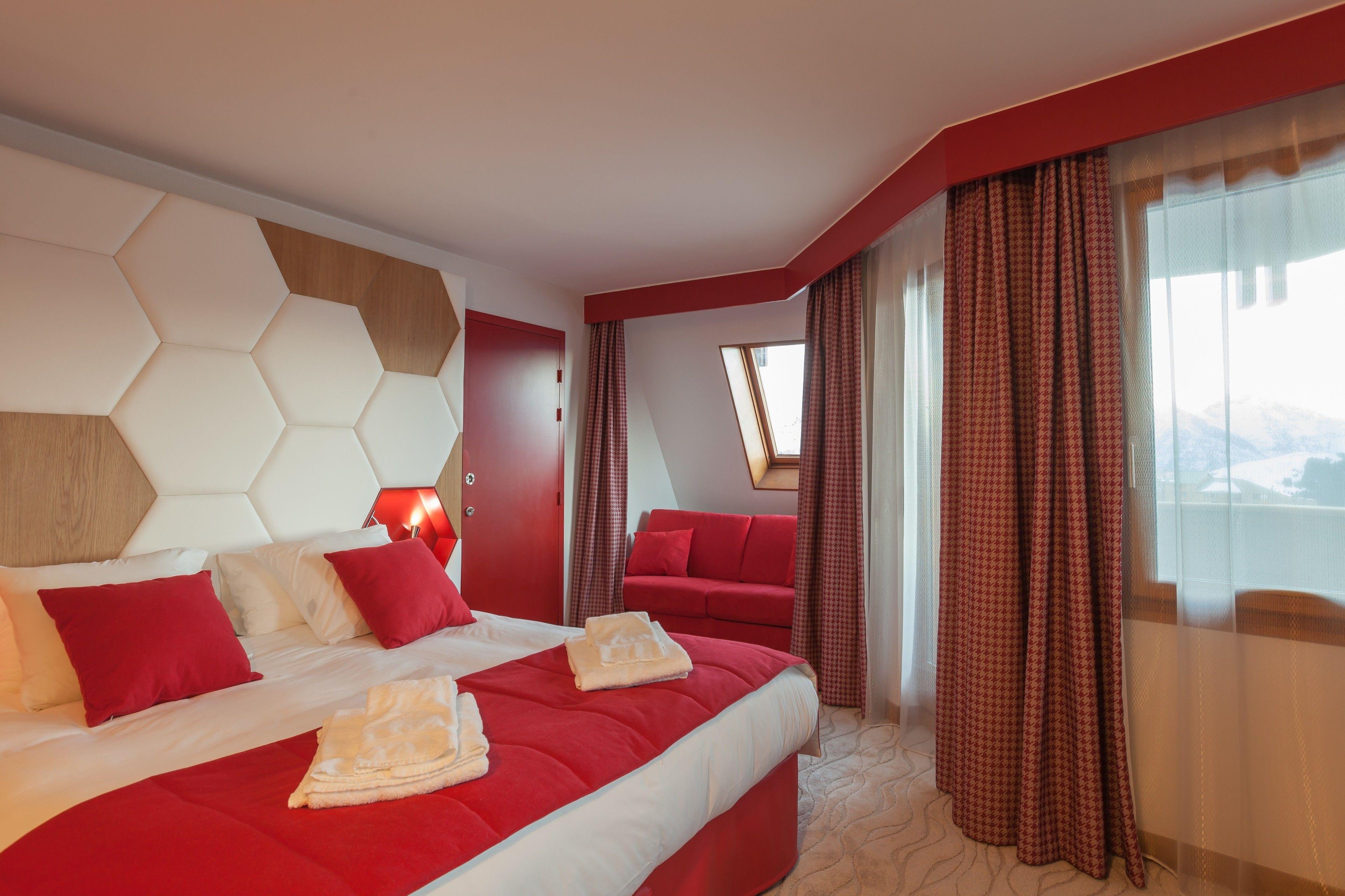 Royal Ours Blanc Boutique Hotel & Spa Alpe d'Huez Exterior photo