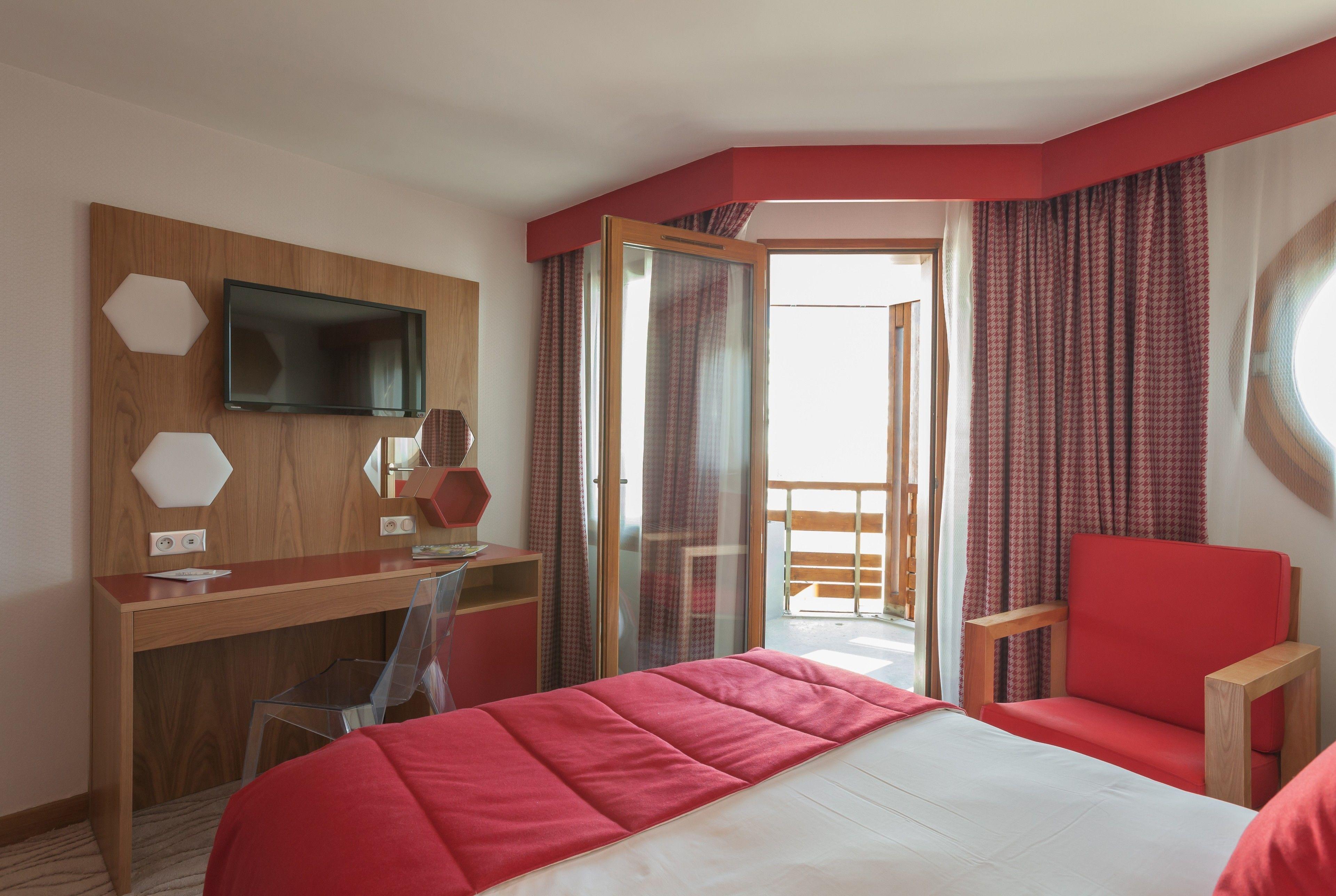Royal Ours Blanc Boutique Hotel & Spa Alpe d'Huez Exterior photo