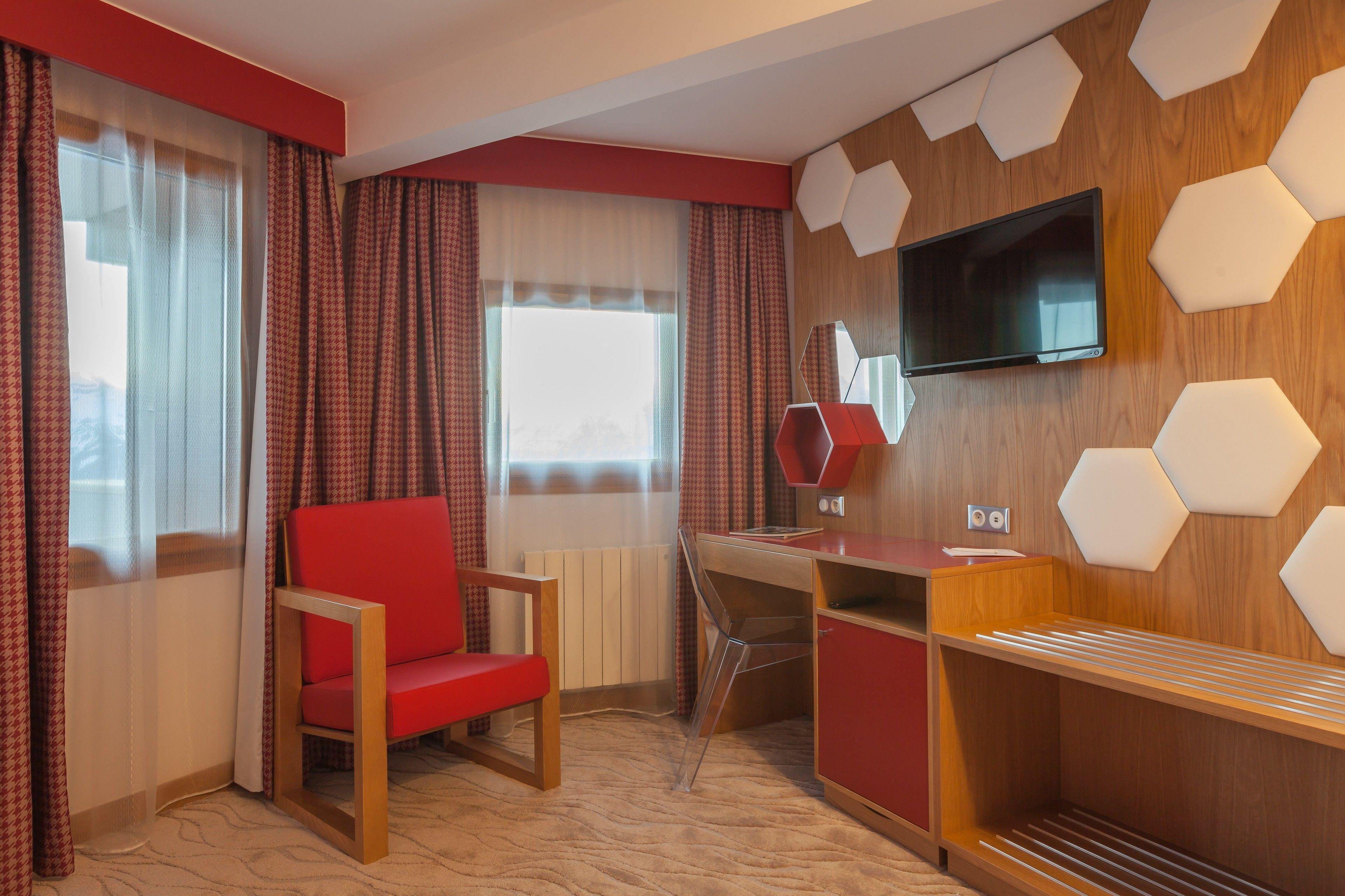 Royal Ours Blanc Boutique Hotel & Spa Alpe d'Huez Exterior photo