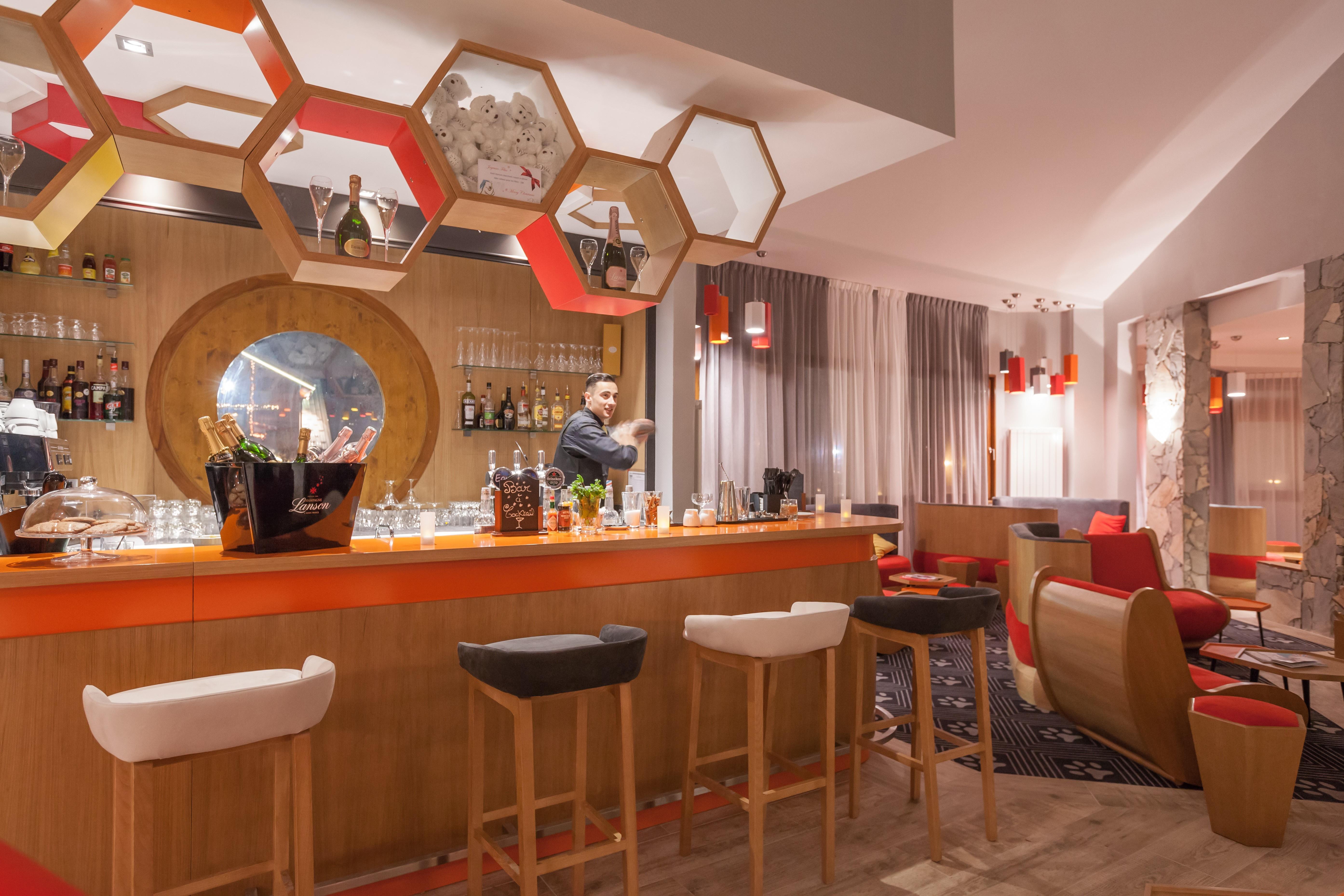 Royal Ours Blanc Boutique Hotel & Spa Alpe d'Huez Exterior photo