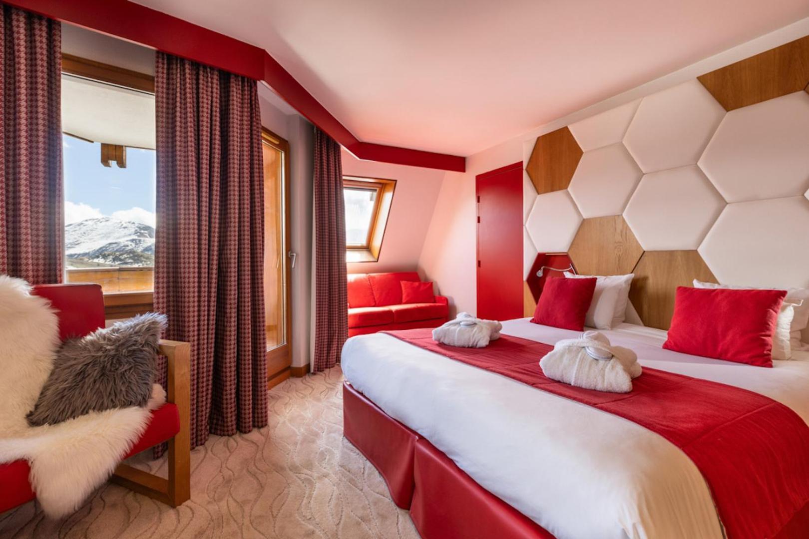 Royal Ours Blanc Boutique Hotel & Spa Alpe d'Huez Exterior photo